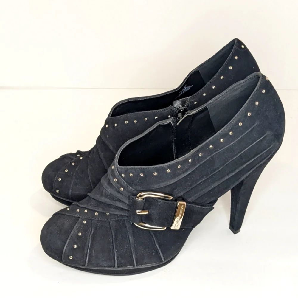 Bcbgeneration suede ankle boots